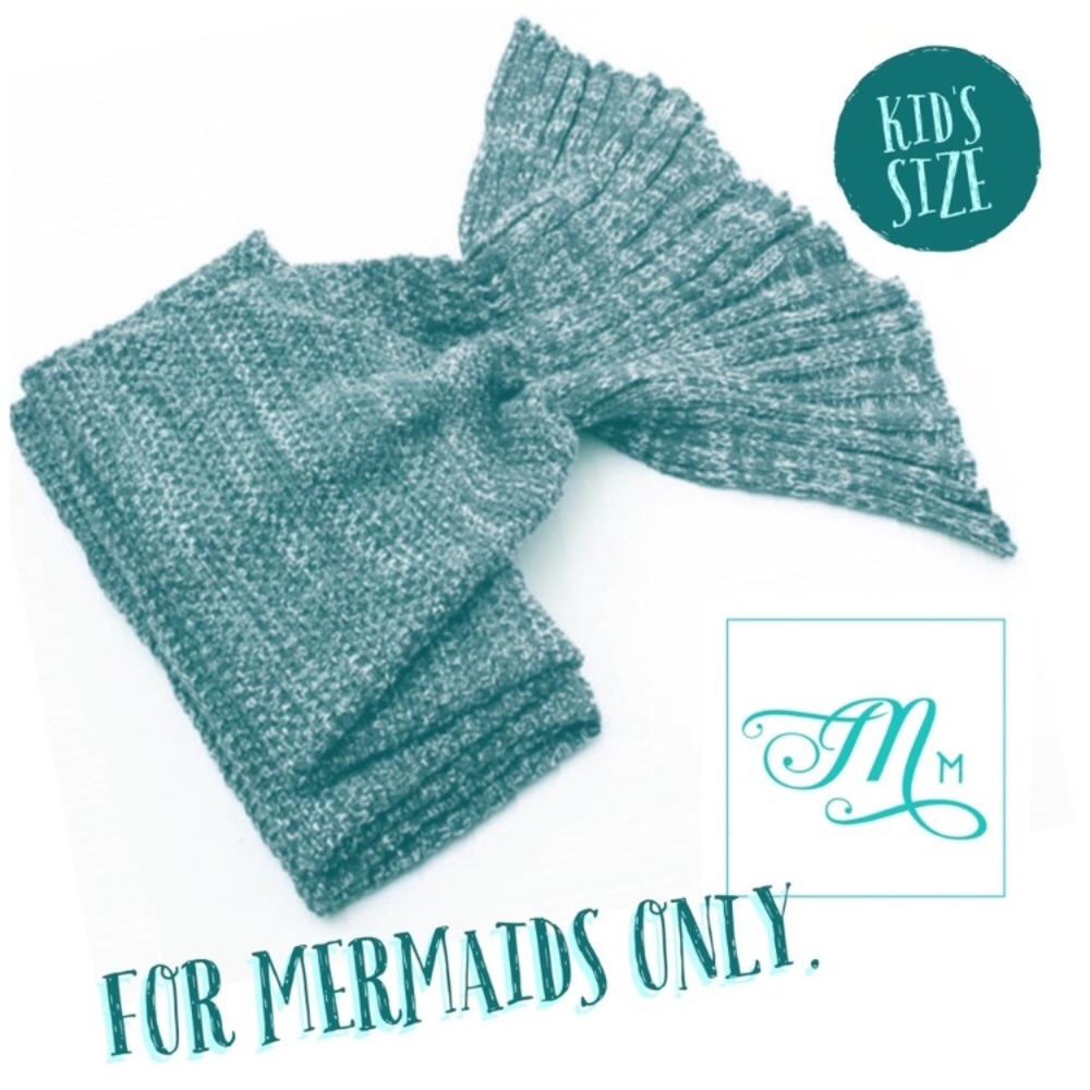 COZY Ecofriendly Kid Size Mermaid Tail Blanket OS